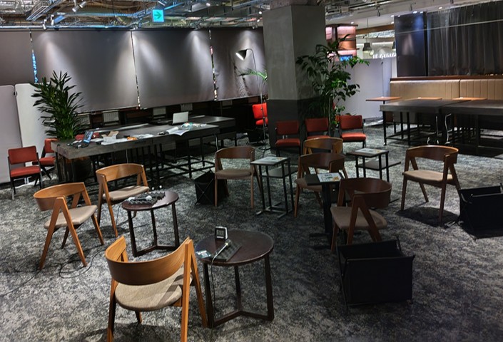 梅田蔦屋書店SHARE LOUNGE